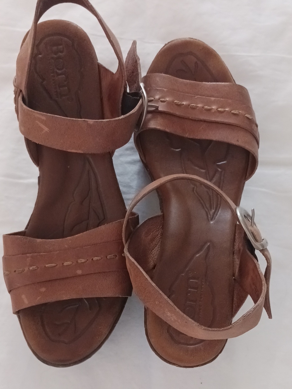 Born Women's Brown Leather Buckle Strap Sandals